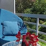 Innjoy Space 3* Glifada