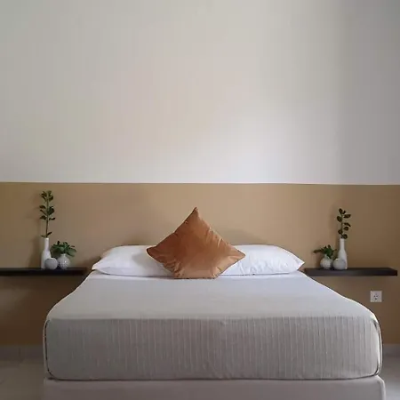 Innjoy Space Aparthotel 3*